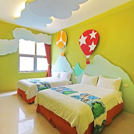 Fun Trip - Little Castle&Oscar B&B T'ai-tung Exterior foto