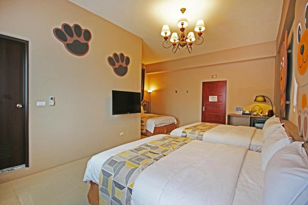 Fun Trip - Little Castle&Oscar B&B T'ai-tung Exterior foto