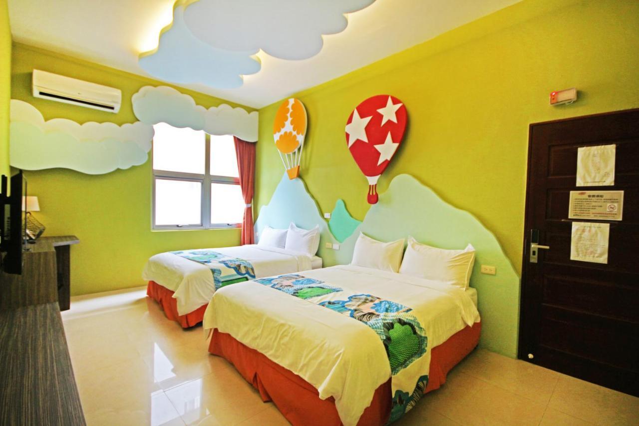 Fun Trip - Little Castle&Oscar B&B T'ai-tung Exterior foto